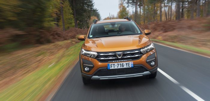 Combien coûte réellement l’assurance d’une Dacia ?