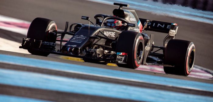 Esteban Ocon retrouve le volant d’une F1 au Paul Ricard